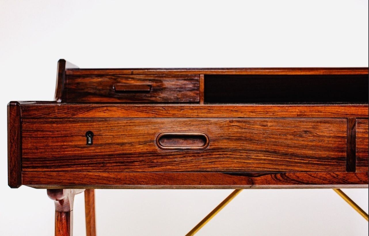 Arne Wahl Iversen Rosewood Desk photo vinterior