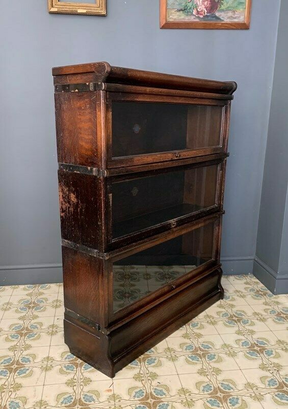 Globe Wernicke Bookcase, Early 20th Century photo buy