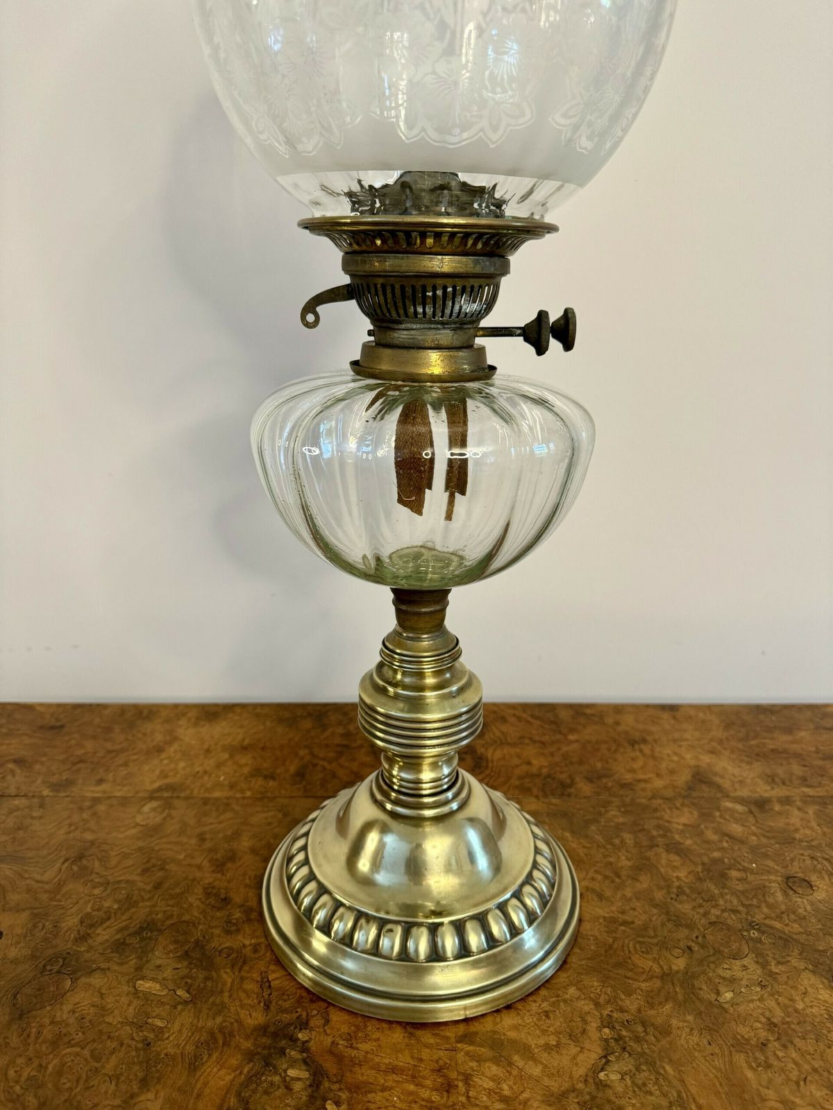 Quality Antique Brass Oil Lamp photo for sale