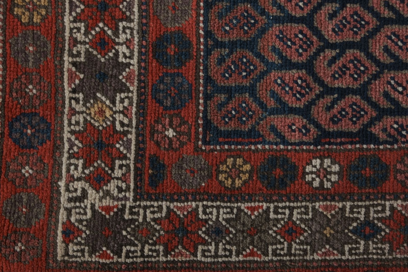 Caucasian Style Runner   Stair Carpet 3'10'' X 13'5'' photo vinterior