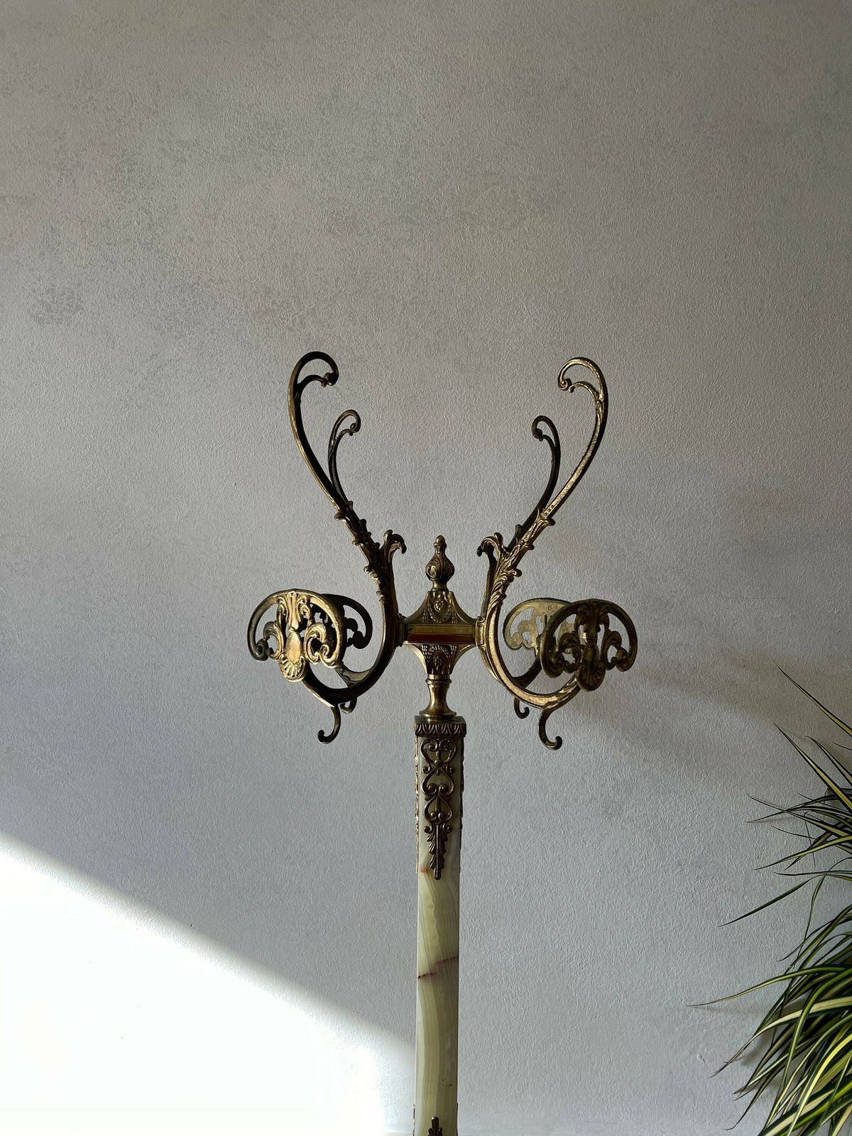 Hollywood Regency Style, Entryway Tree Standing Rack, Beautiful Italian Marble Hallway Rack photo for sale