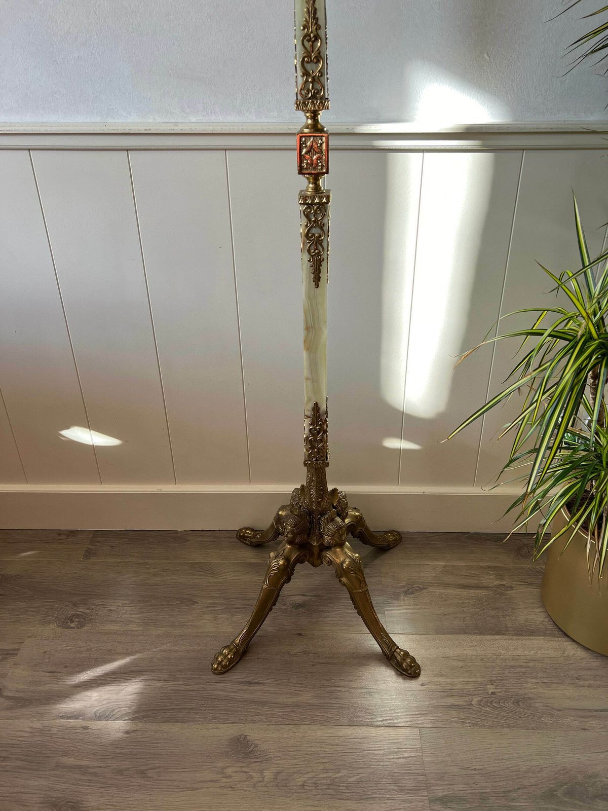 Hollywood Regency Style, Entryway Tree Standing Rack, Beautiful Italian Marble Hallway Rack photo Furniture