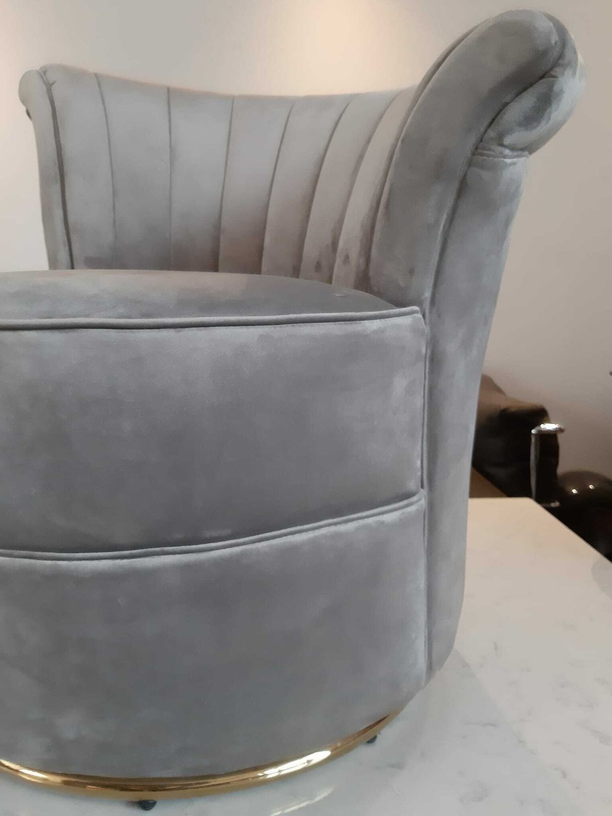 photo vinterior Fluted Back Lounge Dressing Room Chair Gold Swivel Base Grey Crushed Velvet
