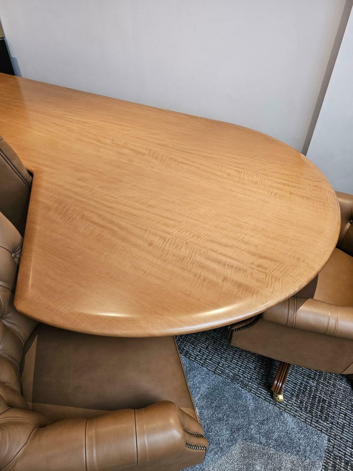 Large High Quality Stylish Desk With Meeting End & Pedestal, Gloss Finish, Veneered With Curved Edges photo Furniture