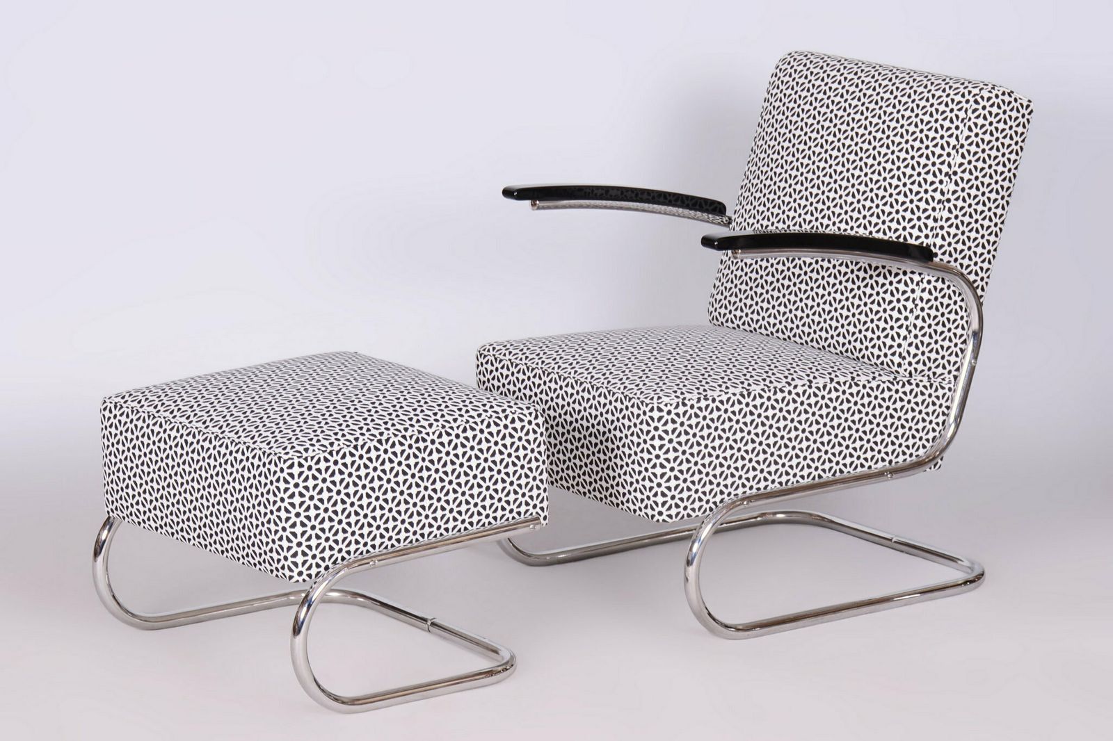 Restored Bauhaus Armchair, By Mücke Melder, Steel, Czech, 1930s photo for sale