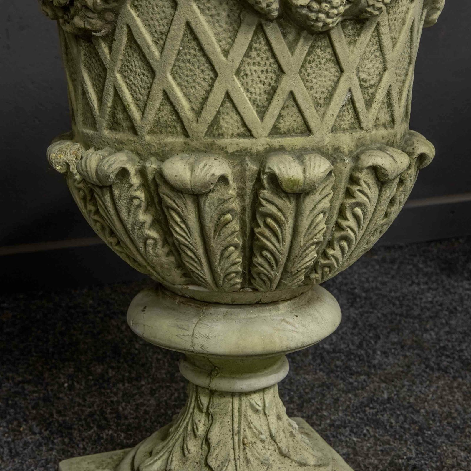 photo buy Large Garden Urns