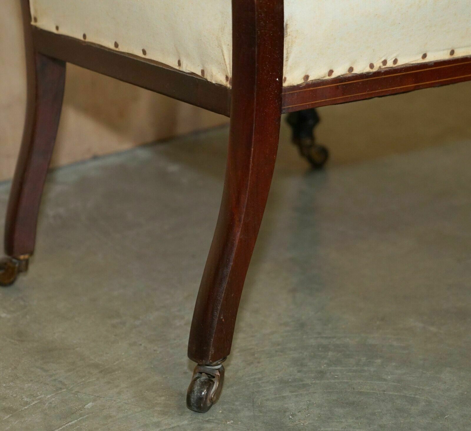 photo vintage Antique Victorian Rosewood Salon Nursing Chair With Stunning Inlaid Back Panel