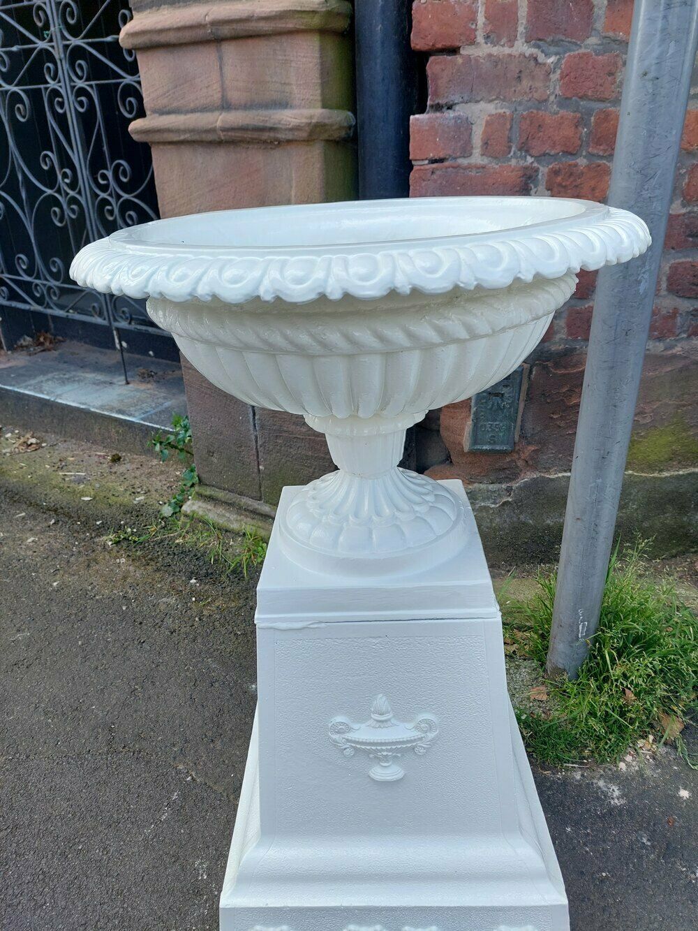 Pair Of Classical Tazza Form Cast Iron Garden Urns photo furniture