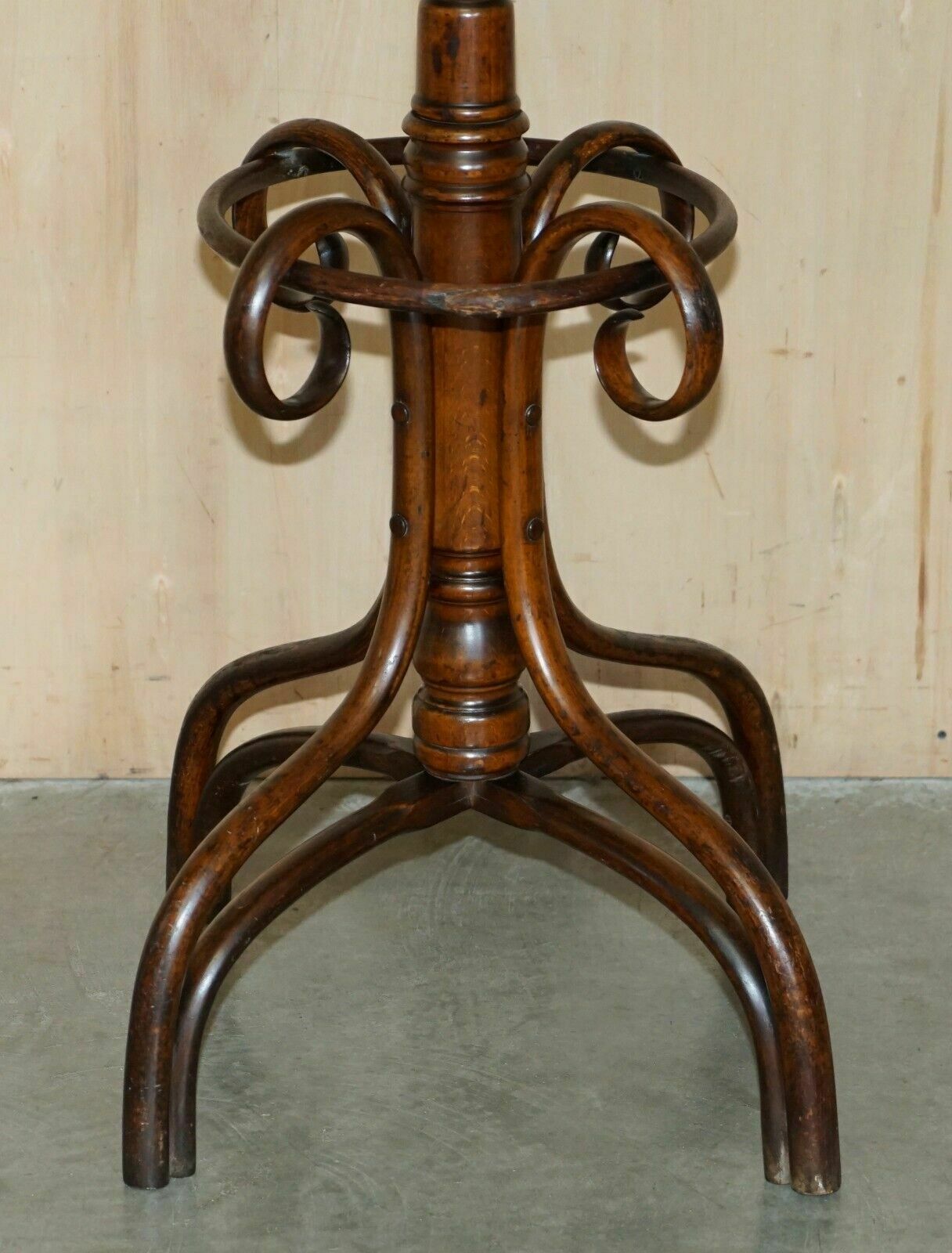 Super Rare Original Antique Victorian Circa 1880 Thonet Bentwood Coat Rack Stand photo furniture