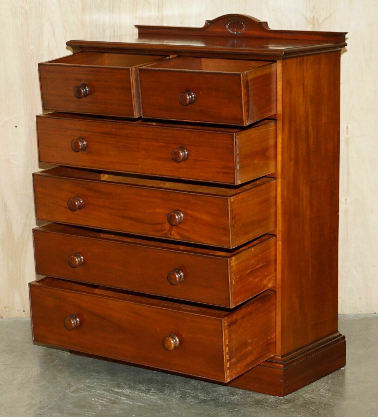 photo vinterior Exquisite Pair Of Vintage Flamed Mahogany Chest Of Drawers Part Of A Suite