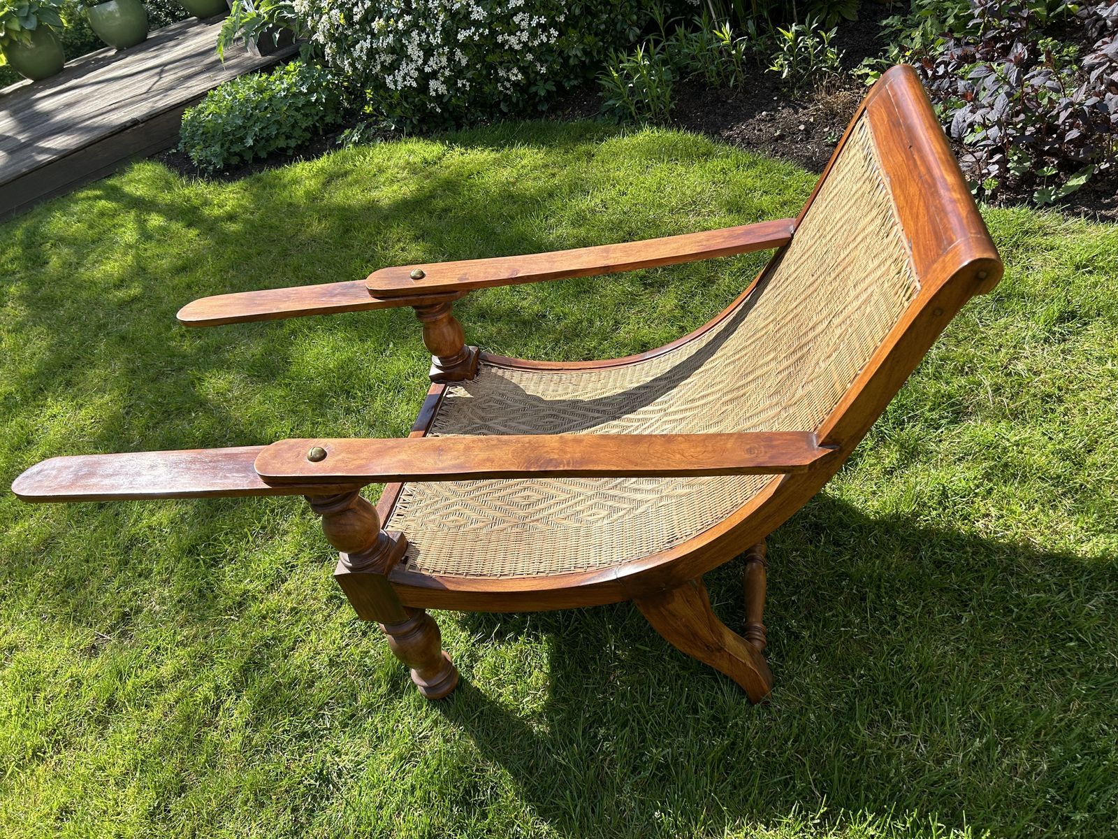 1250.0 Antique Plantation Chair photo