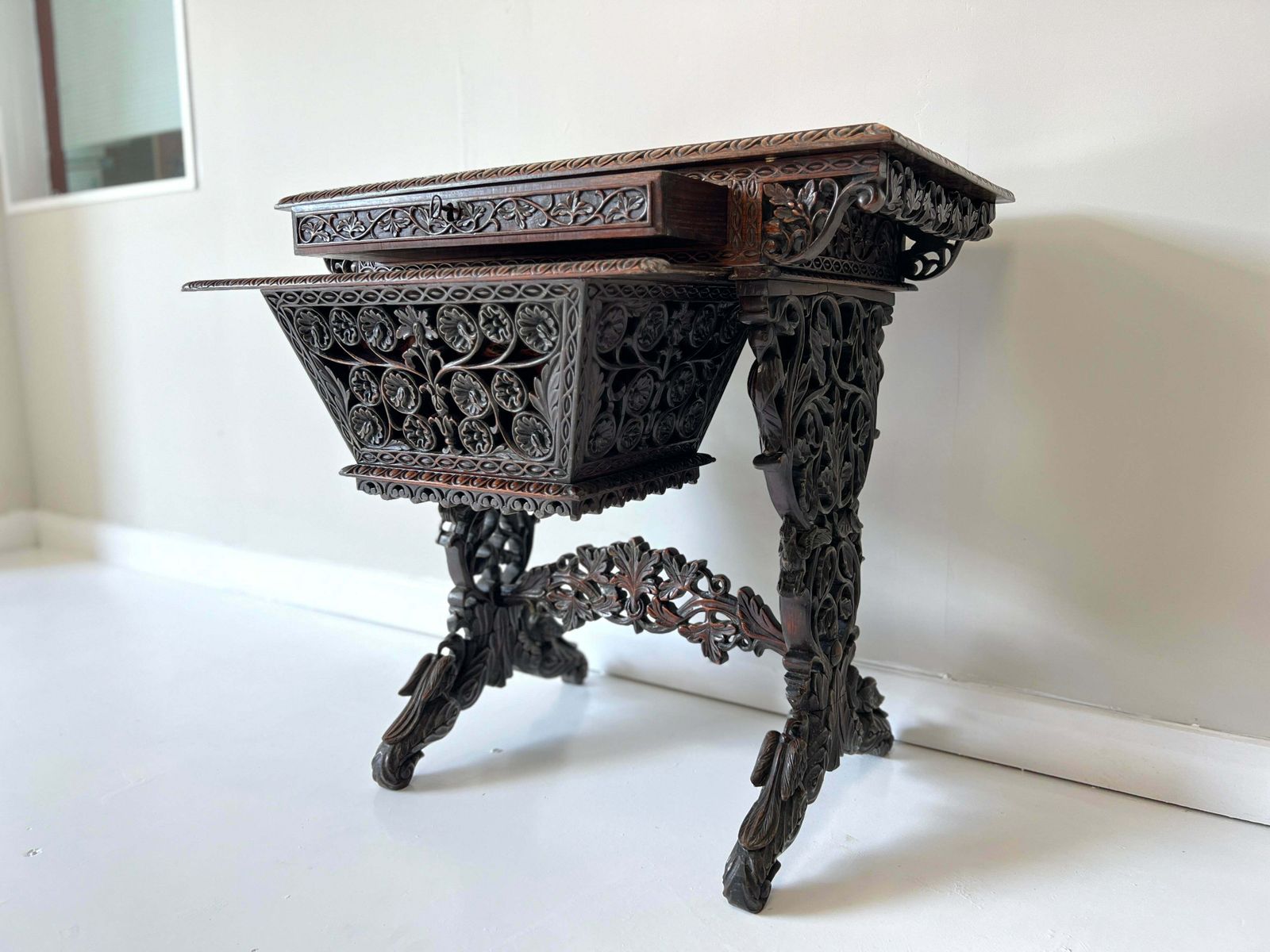 19th Century Anglo Indian Carved Rosewood Writing Desk photo vinterior