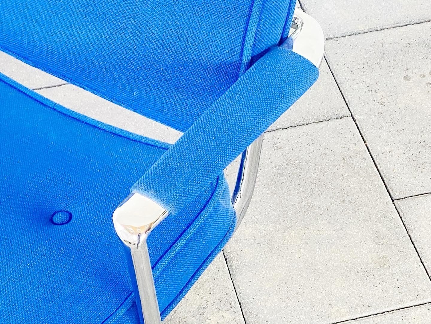 Es102 Intermediate Chair Designed By Charles & Ray Eames For Herman Miller 1960ies photo Furniture
