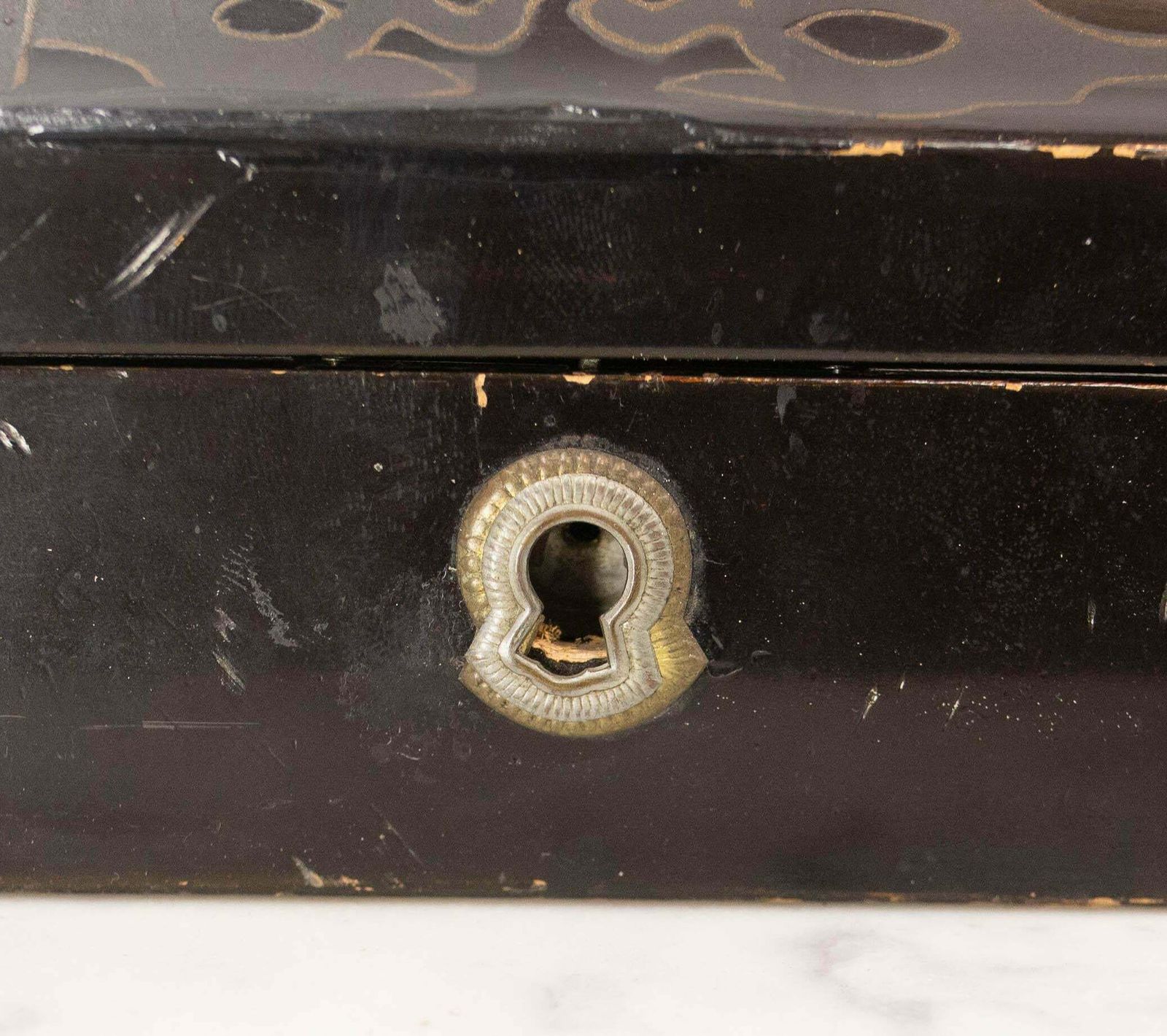 Chinese Lacquered Brush Box With Painted Birds, Late 19th Century photo buy