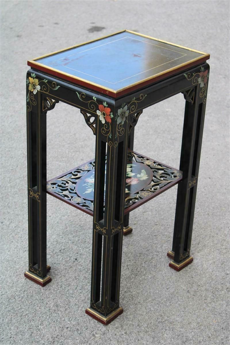 photo furniture Guèridon In Chinese Lacquer Circa 1950s Colored Wood And Floral With Gilded Parts