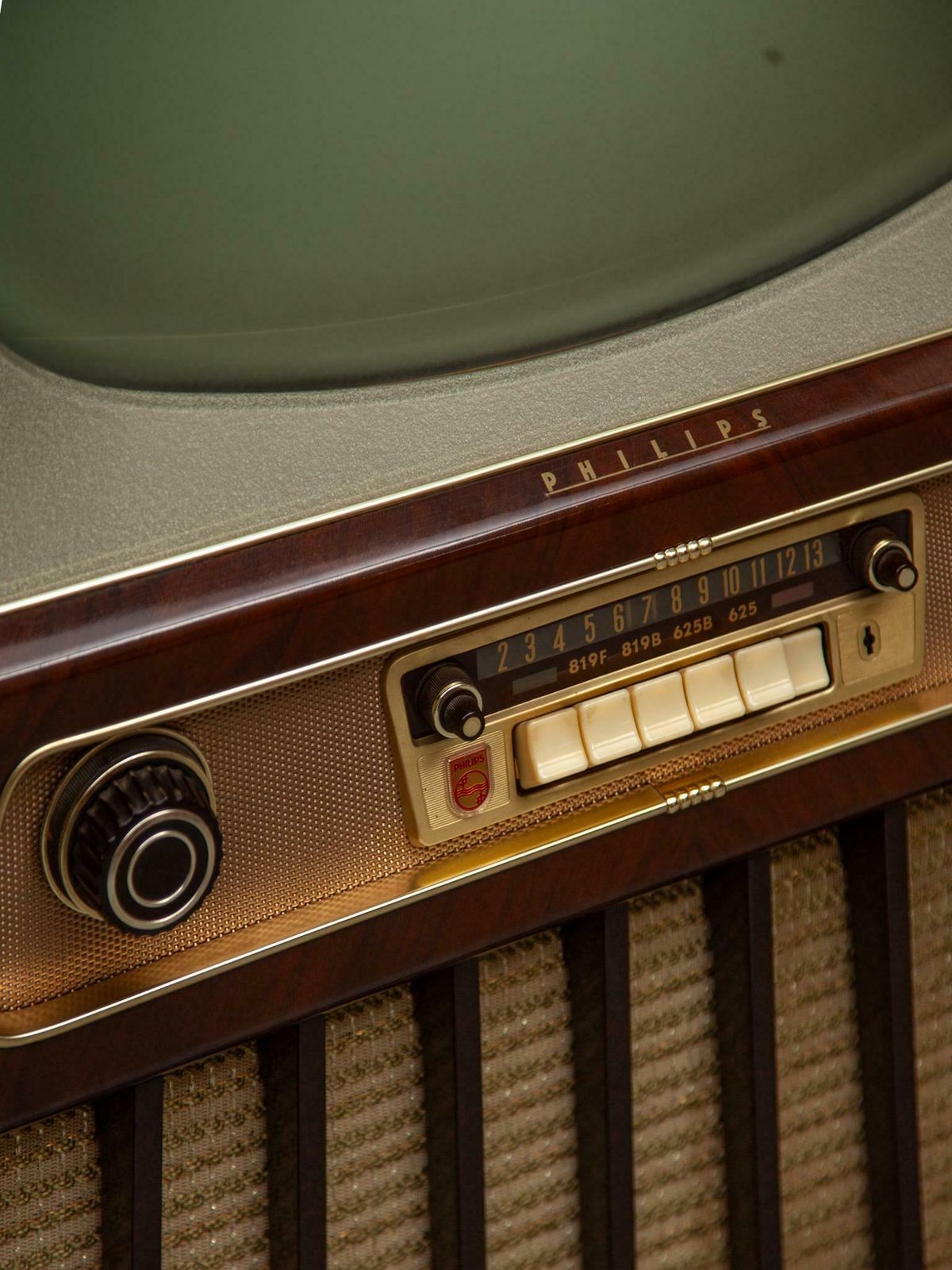 De Coene Furniture Music Box And Speakers, Blue Tooth photo vinterior