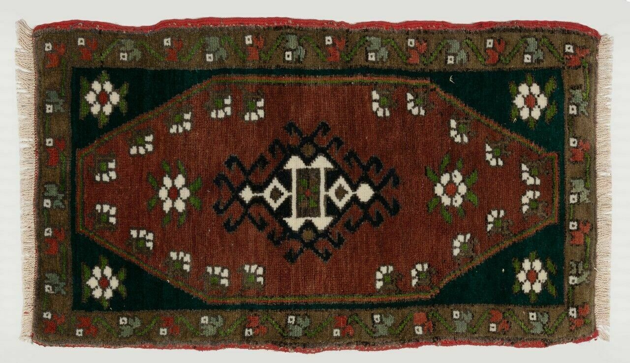 17x30 In Vintage Handmade Turkish Accent Rug, Door Mat, Bath Mat. Floor Covering photo Textiles