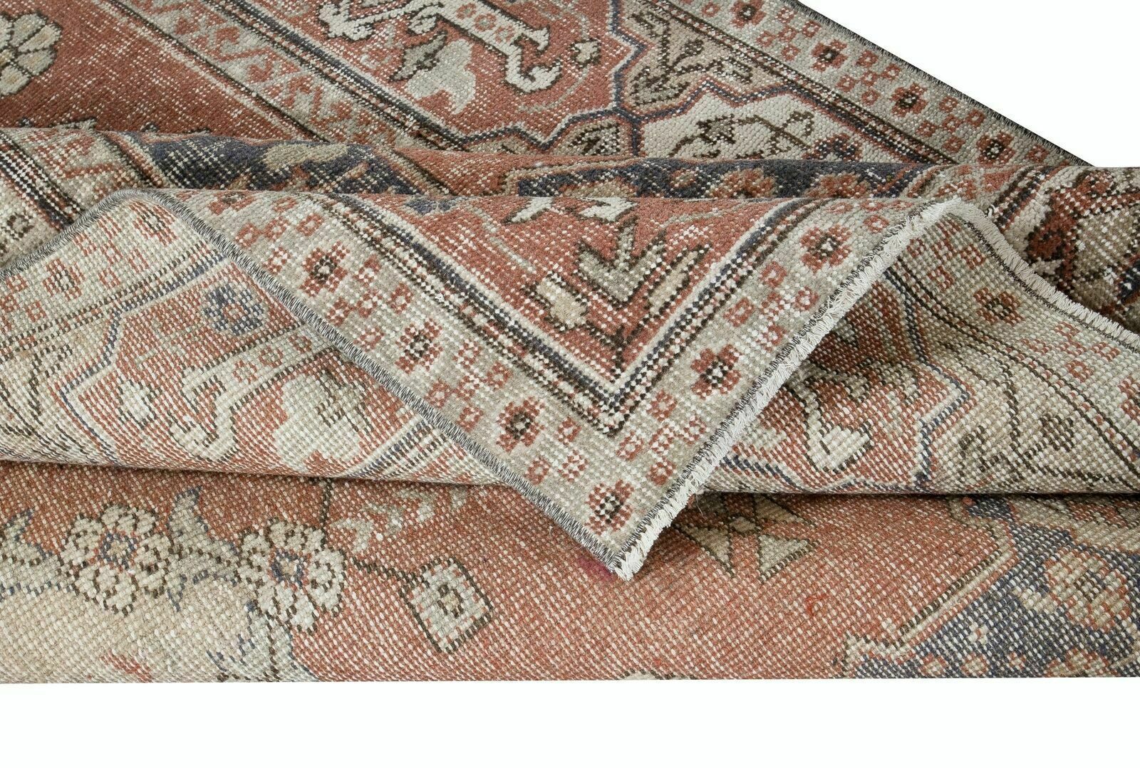 4.7x8 Ft Mid Century Traditional Handmade Turkish Village Rug With Medallion photo for sale