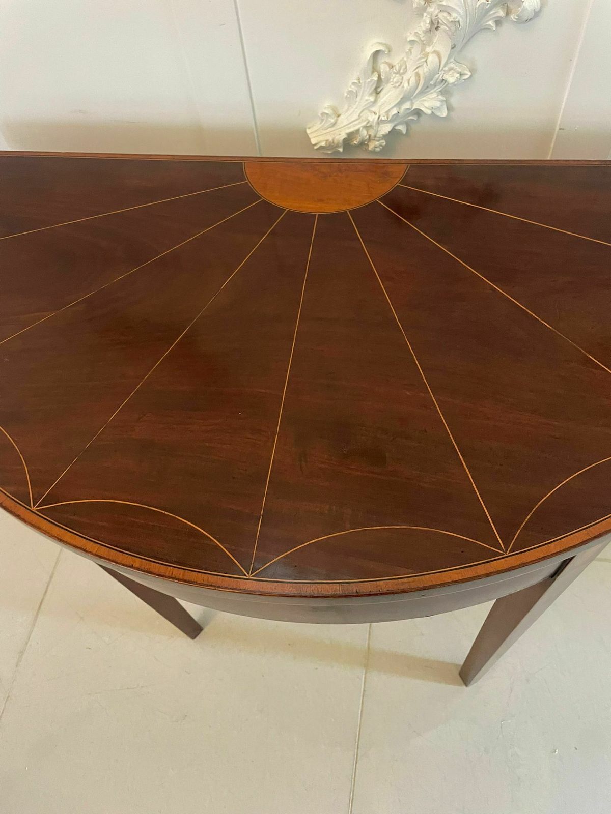 2995.0 Fine Quality Antique 18th Century Mahogany And Satinwood Inlaid Demi Lune Shaped Card Table photo