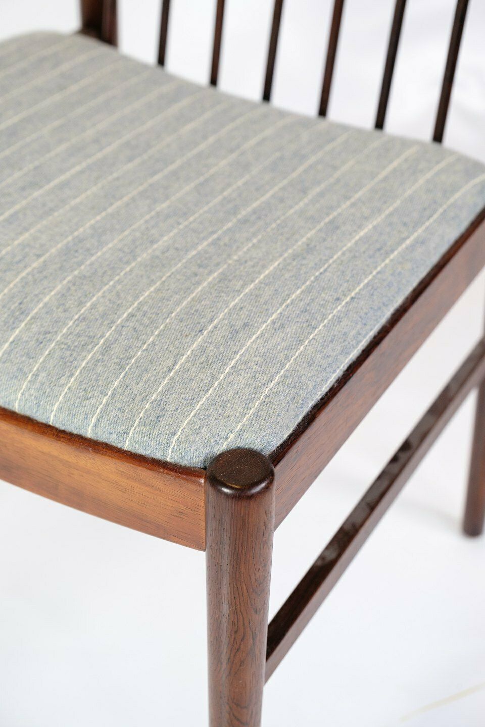 Set Of 8 Dining Charis Model 422  In Rosewood & Gray Fabric By Arne Vodder From 1960s photo 7280.0