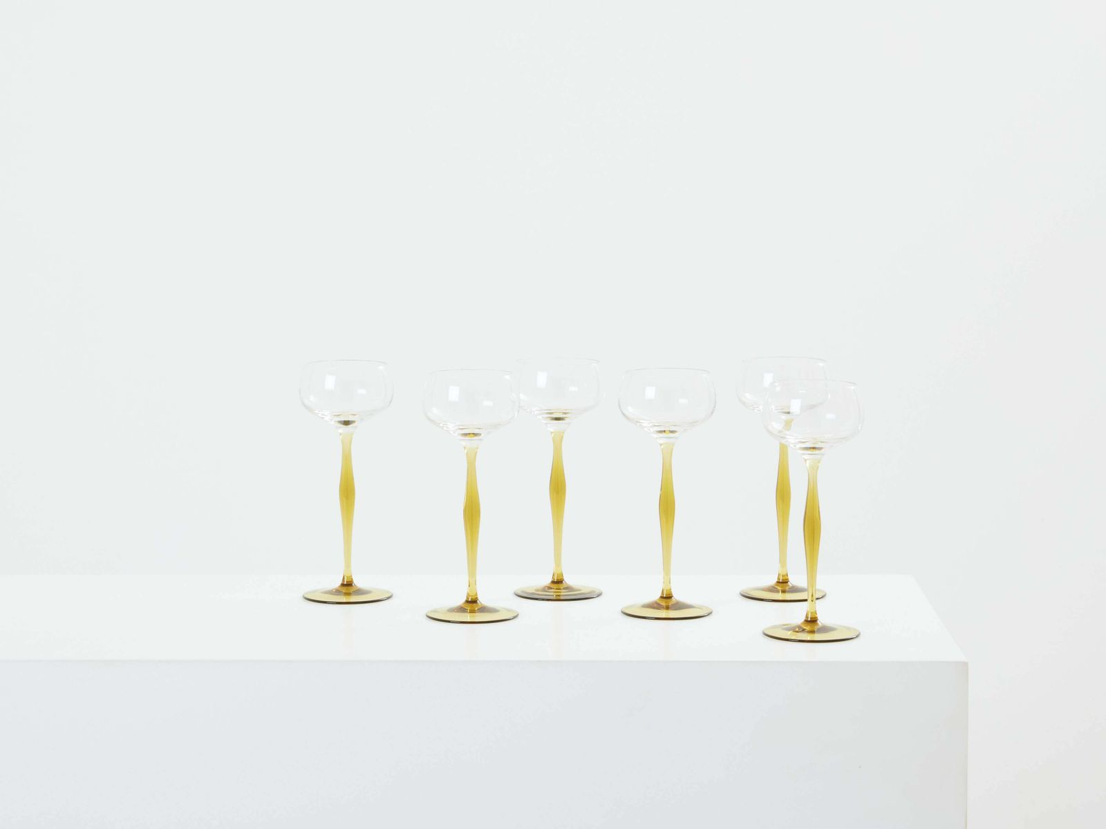 Ensemble de six verres à champagne Art Nouveau, par Peter Behrens, 1898 photo for sale