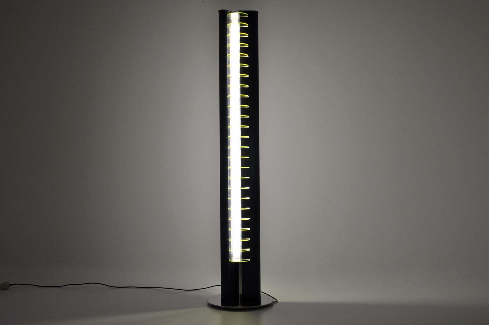 photo furniture Floor Lamp "Amalassunta" By Vittorio Gregotti For Bilumen, 1960s