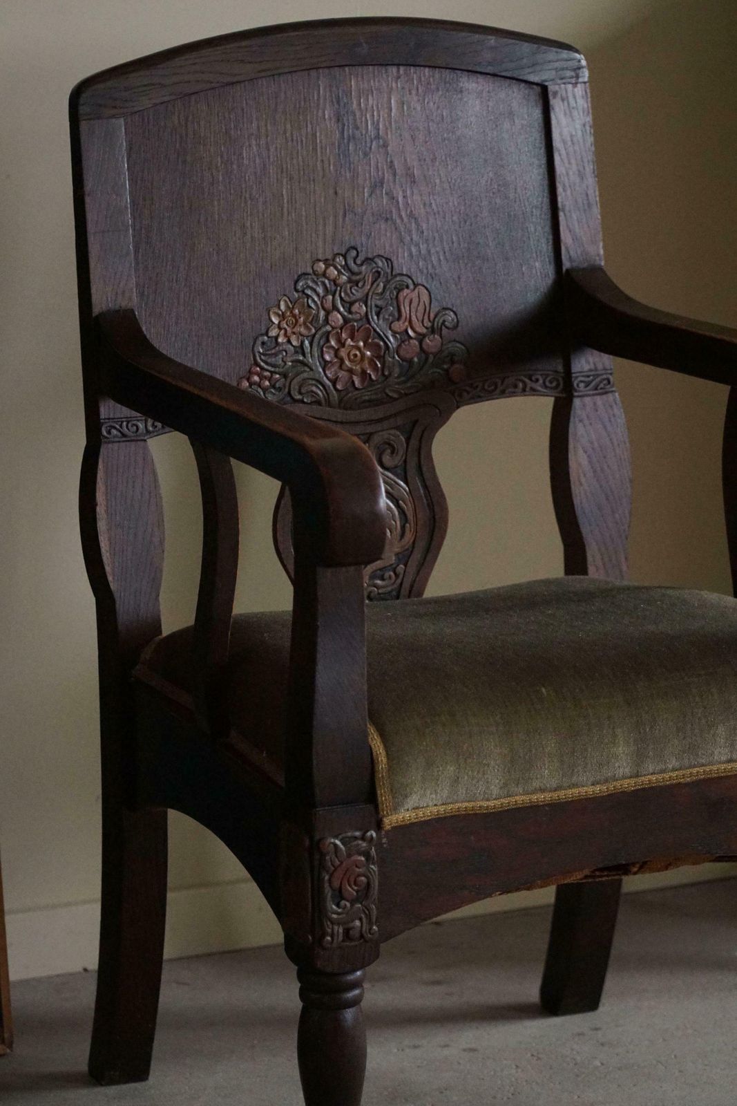 Hand Carved Armchair In Oak & Velvet, Danish Cabinetmaker, Jugendstil, 1939 photo 1755.0