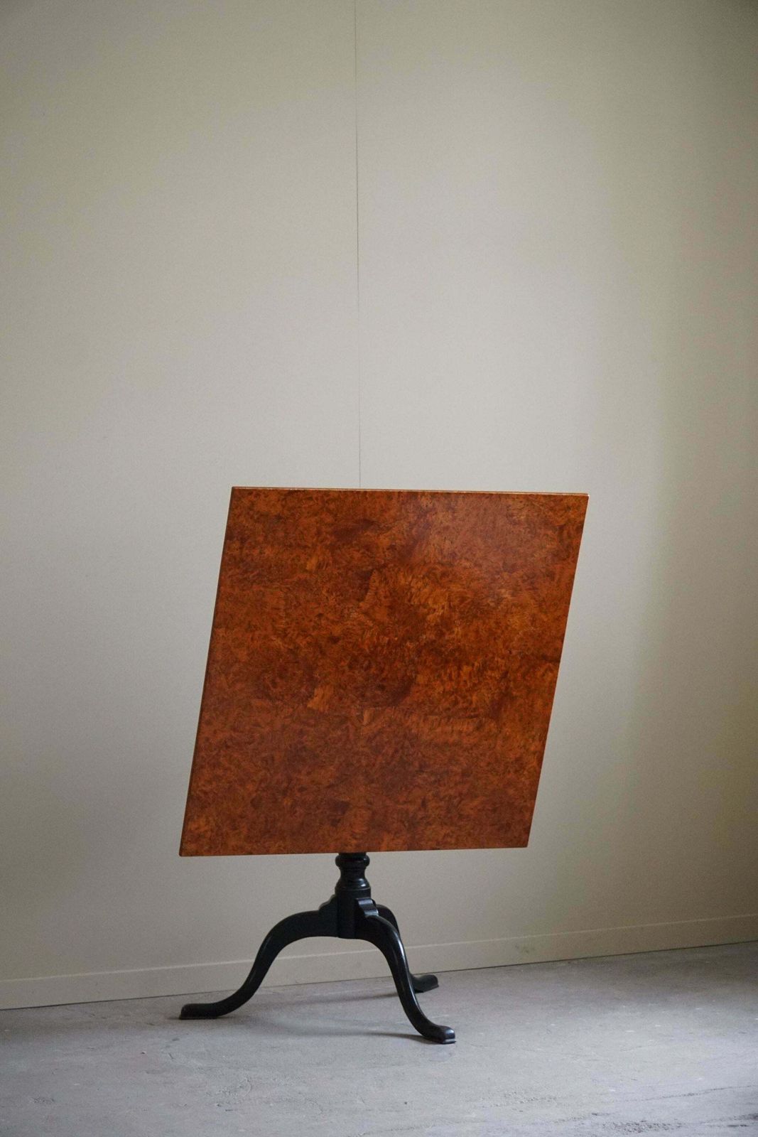 1632.0 Handcrafted Square Antique Drop Leaf Table In Burl Wood, Swedish, 19th Century photo
