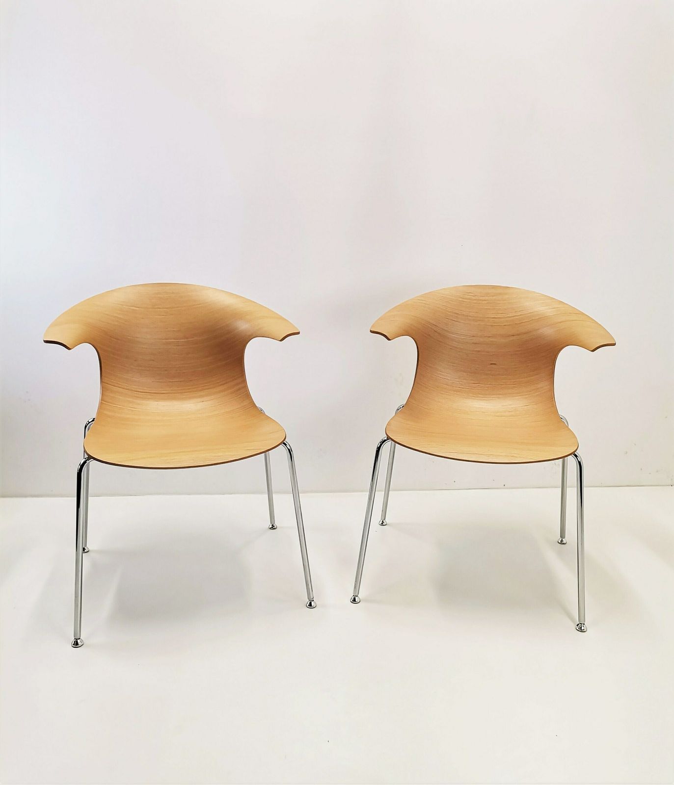 1 Of 2 Loop Wood Dining Chairs By Infiniti, 00's Italy / Modern Italian Design / Minimal Desk Chair photo for sale