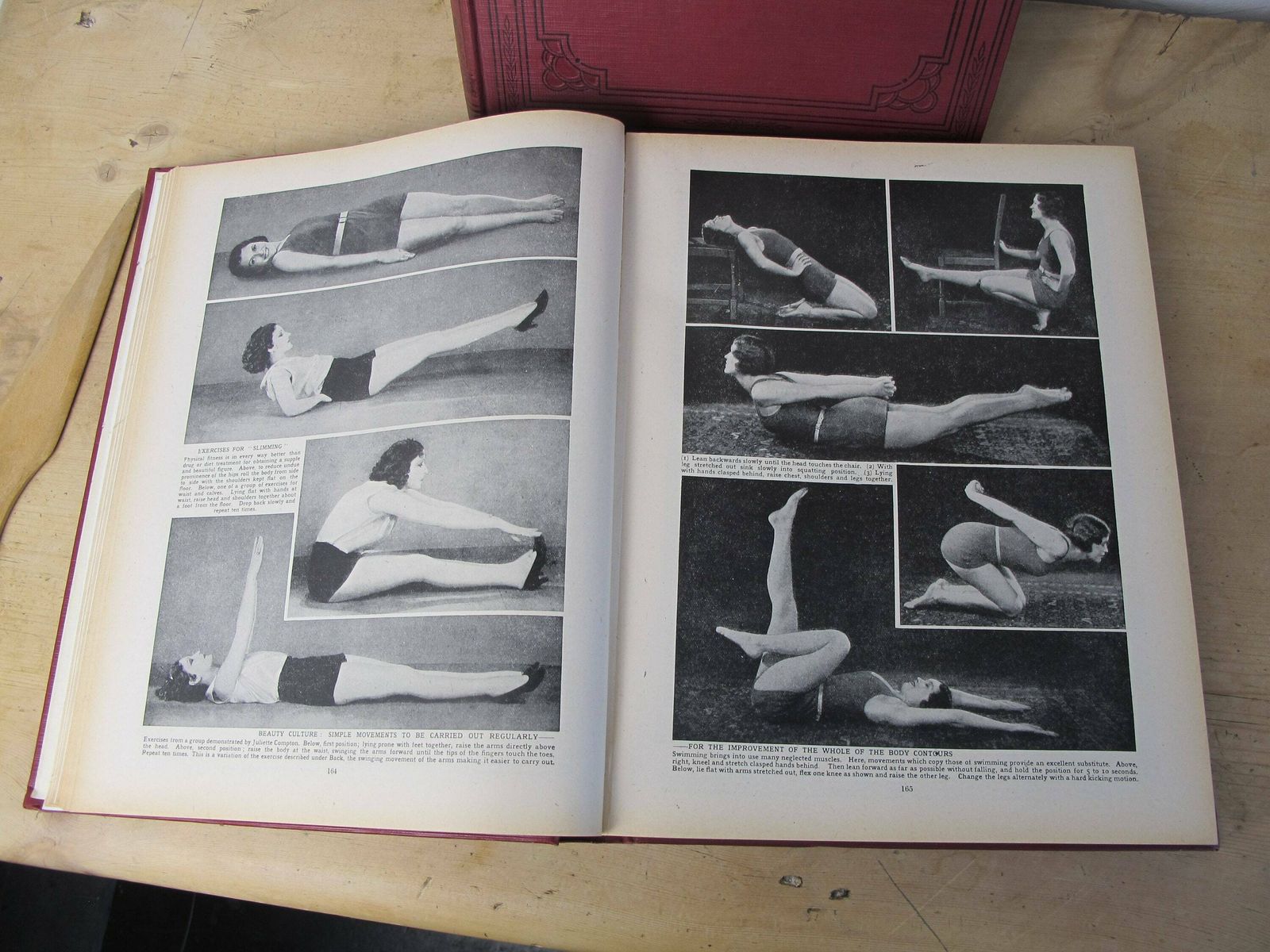 The Concise Home Doctor Encyclopedia Of Good Health   Volumes One And Two. Lovely Condition Set Of Books From The 1930s photo Home Decor