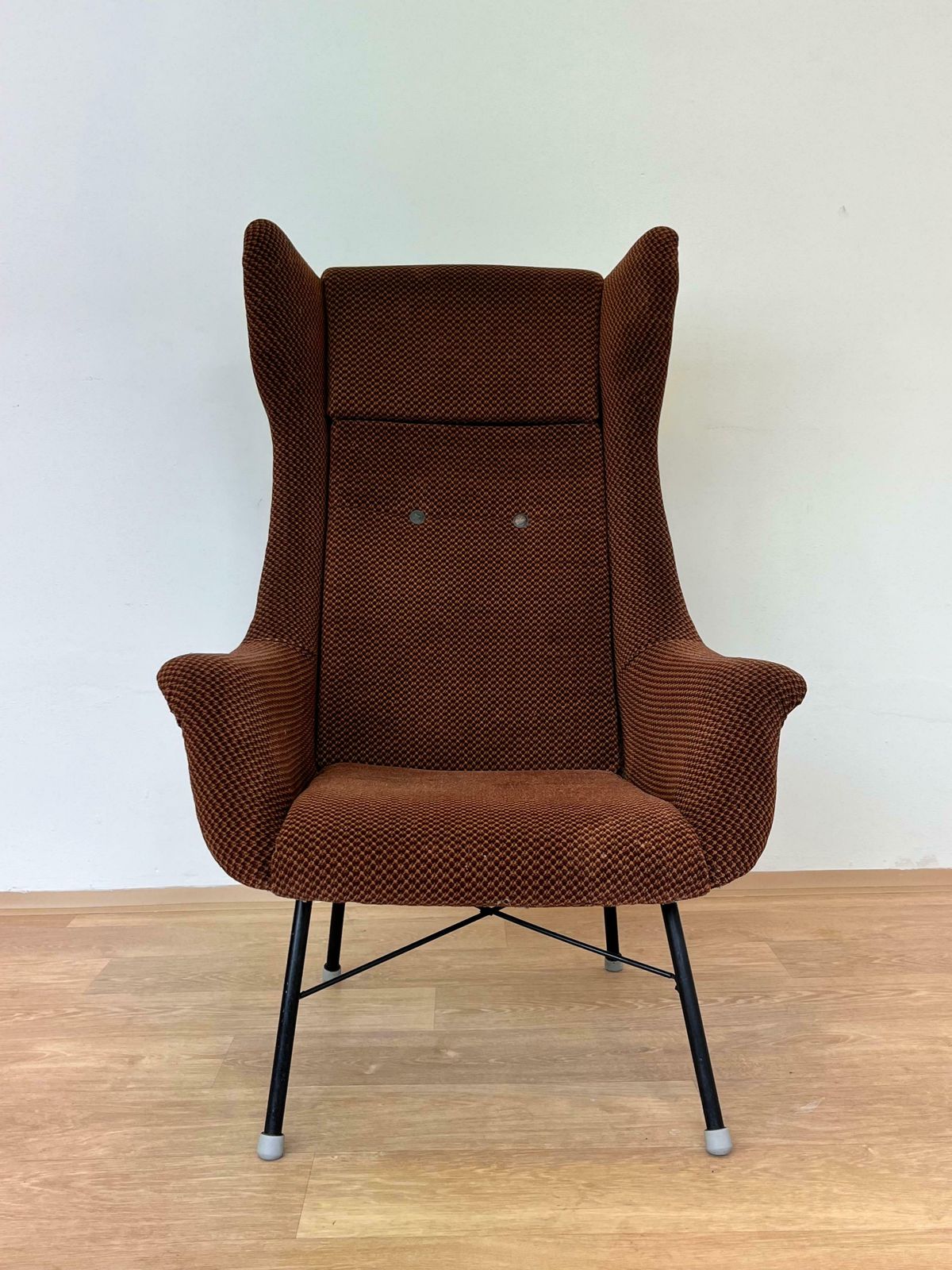 Original Design Fiberglass Wing Chair By Miroslav Navratil, 1970s photo 1109.0