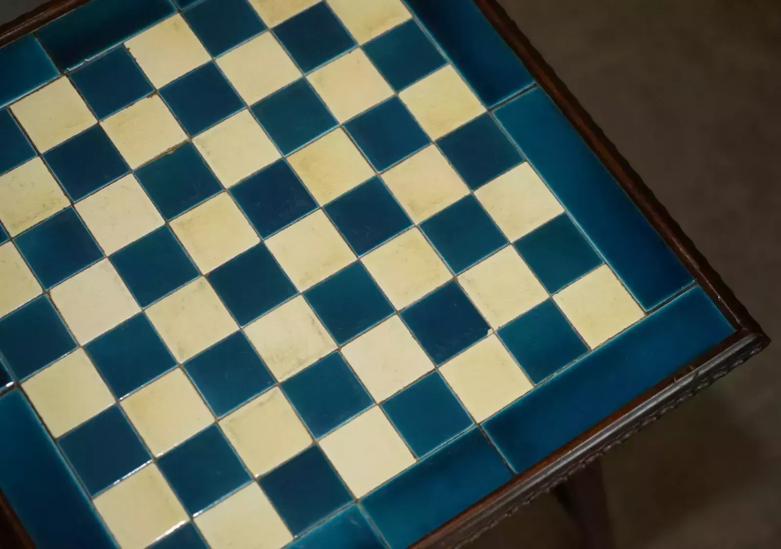 Antique Victorian Aesthetic Movement Style Tiled Top Chessboard Chess Table photo vinterior