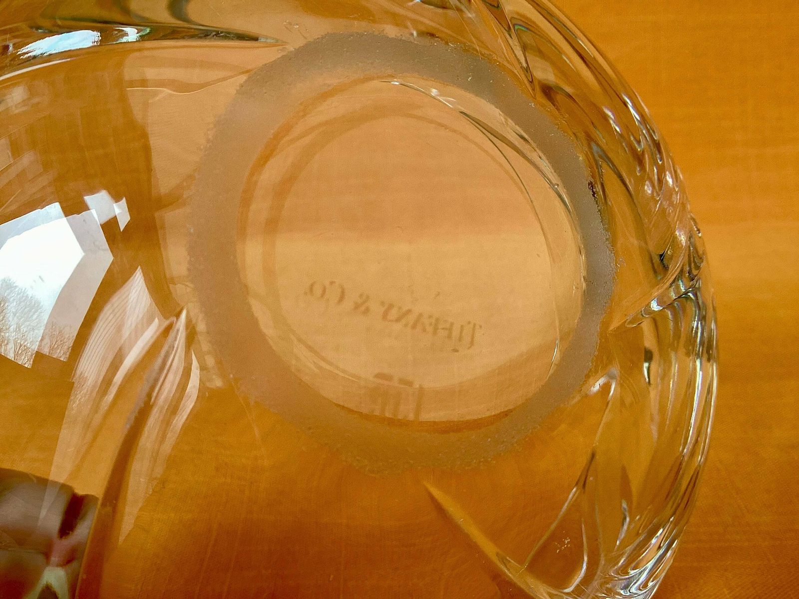 Original Tiffany & Co Cut Glass Bowl, Designed By Josef Riedel, Late 20th Century Design For Tiffany, New York, Tiffany Cut Glass Bowl photo vintage