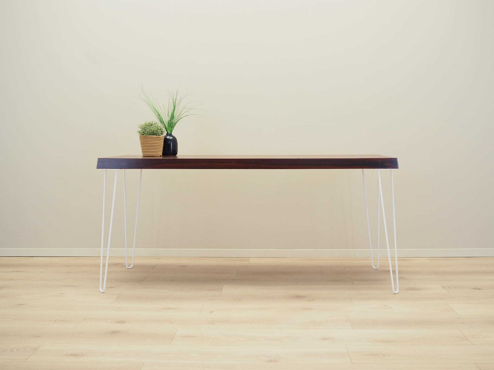 Vintage Desk, Danish Design, 1970s, Production: Denmark photo furniture