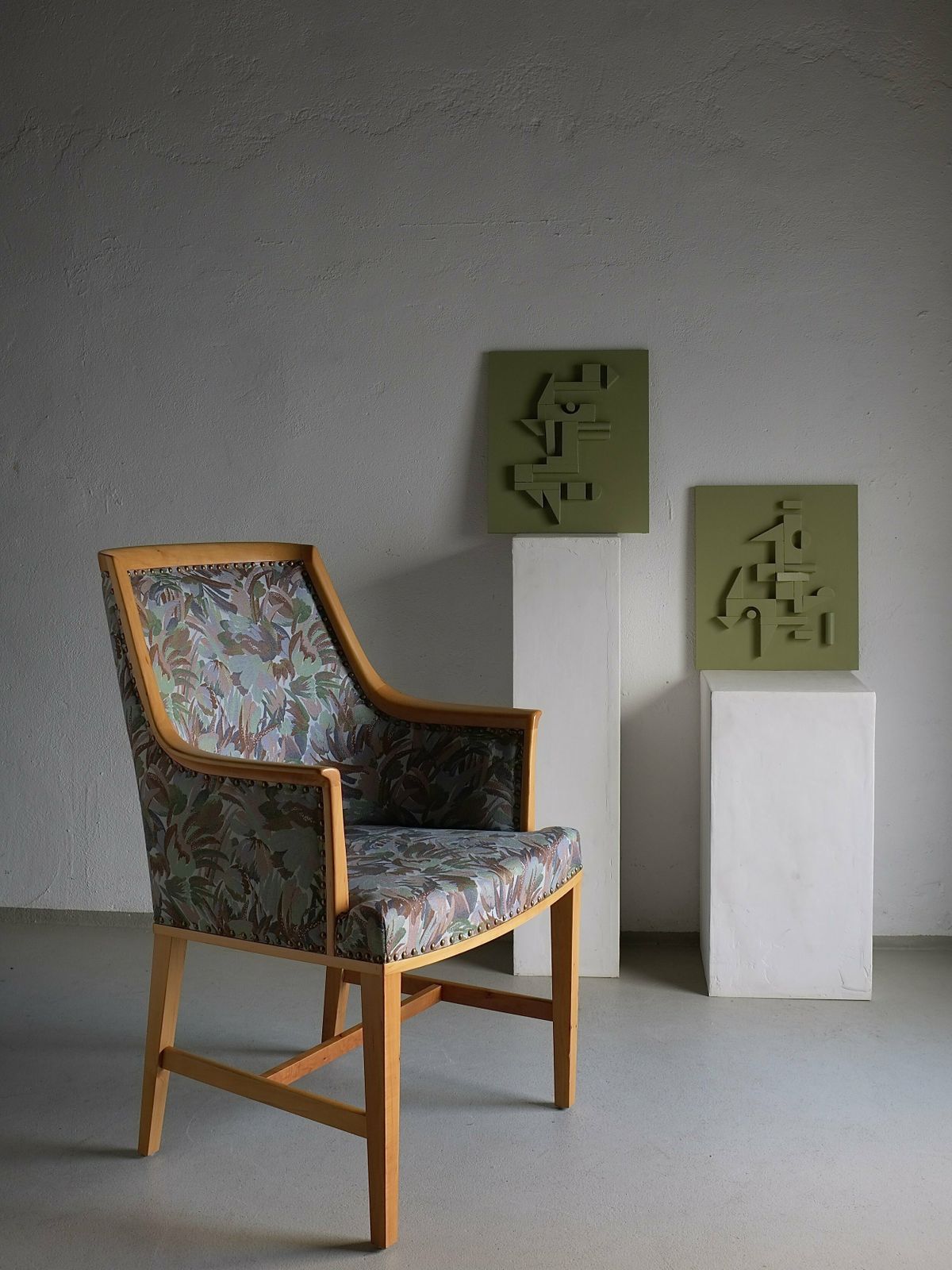 Furniture Swedish Grace Floral Birch Wood Armchair photo