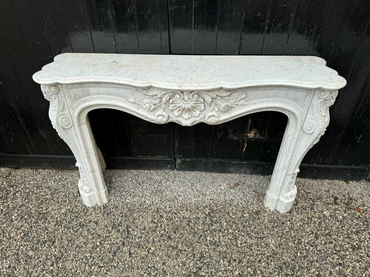 Remarkable Louis XV Style Fireplace In White Carrara Marble Circa 1880 photo for sale