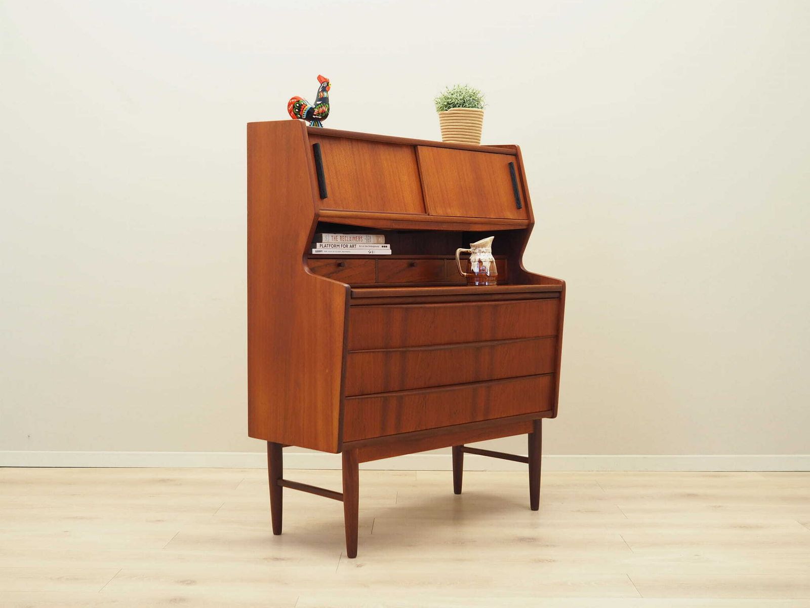 Teak Secretary, Danish Design, 1970s, Production: Denmark photo vinterior