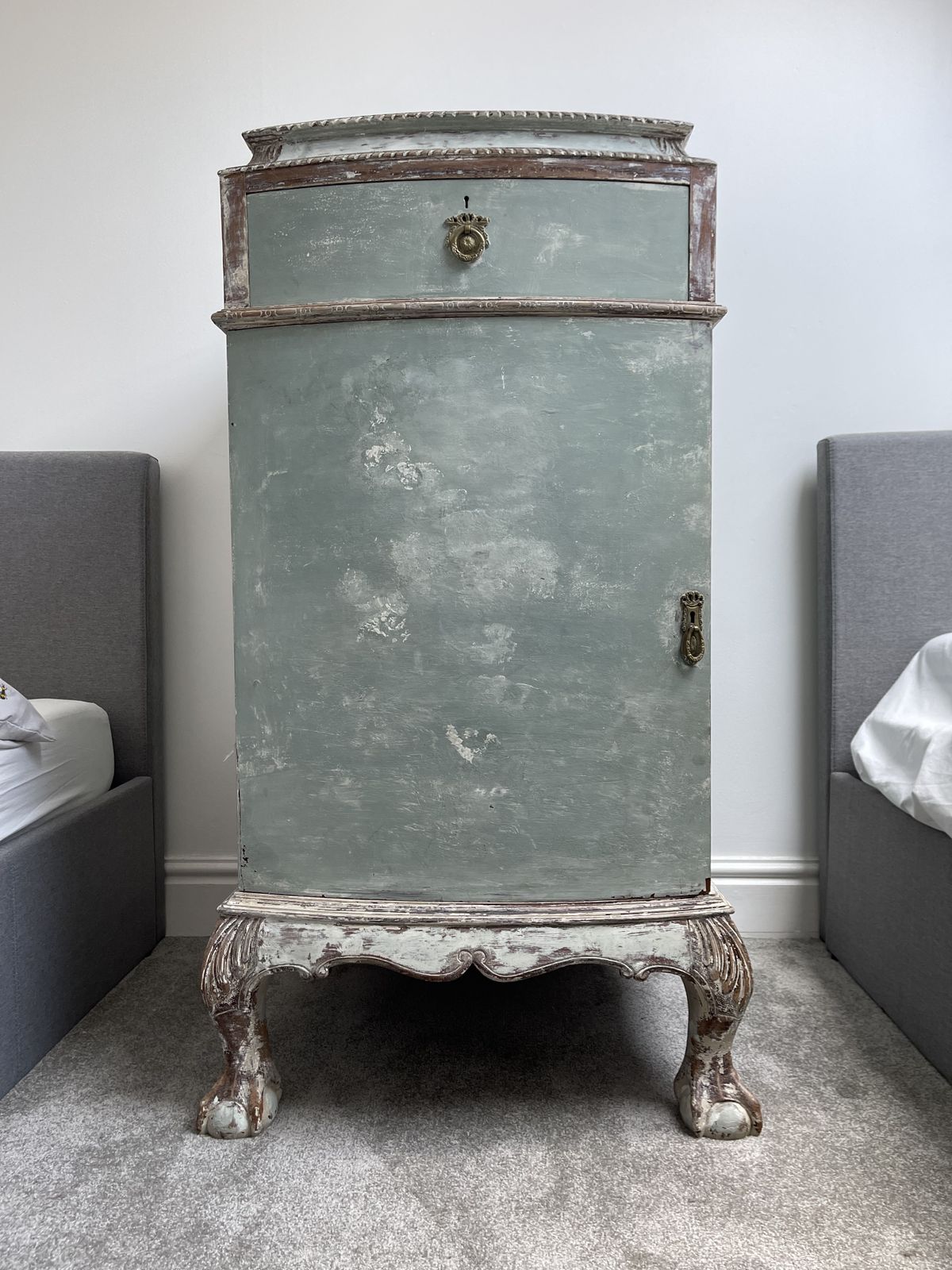 Shabby Chic Chest Of Drawers /Cabinet photo 350.0