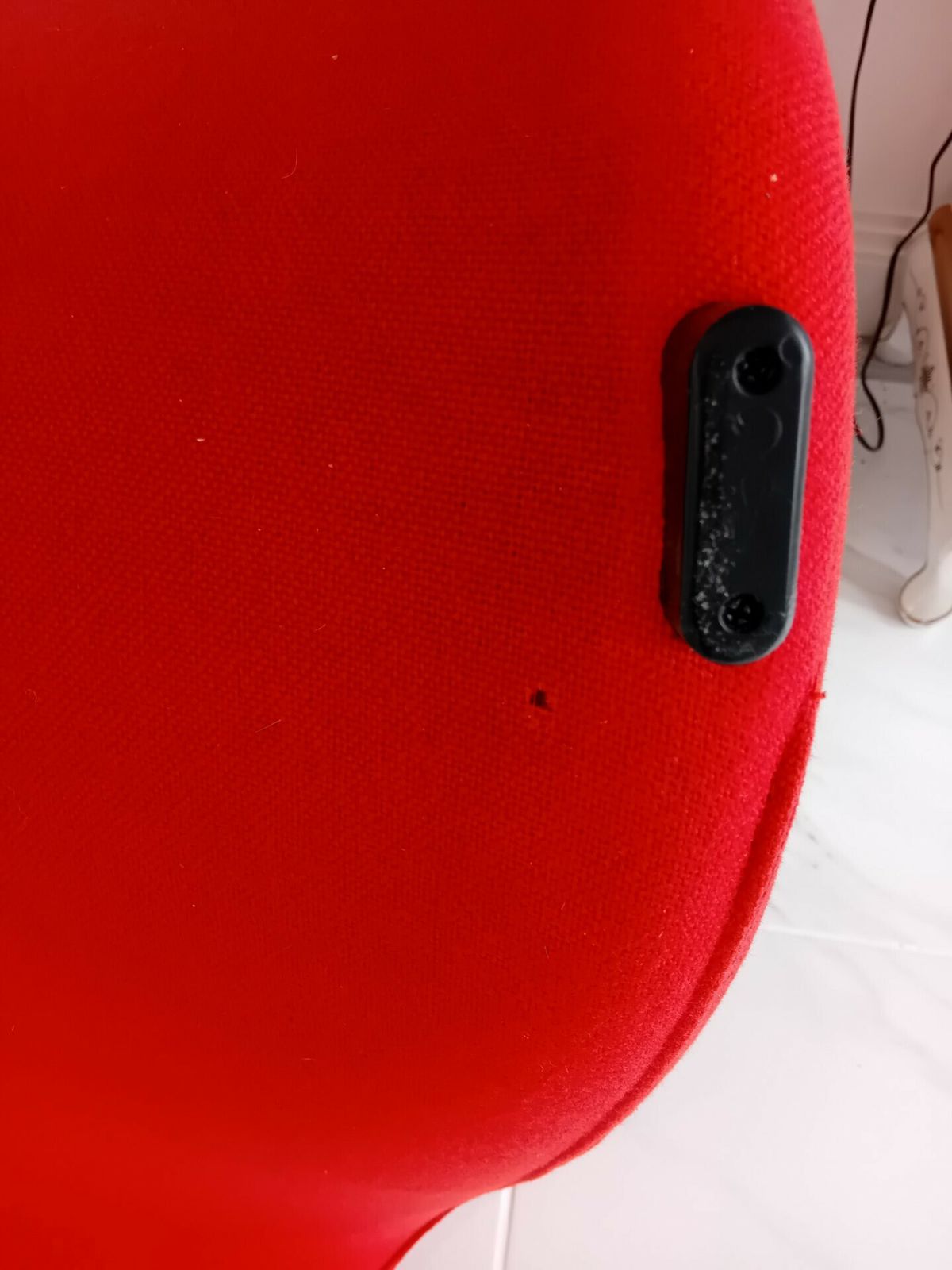 Pierre Paulin Tongue Chair 9 (1) photo furniture