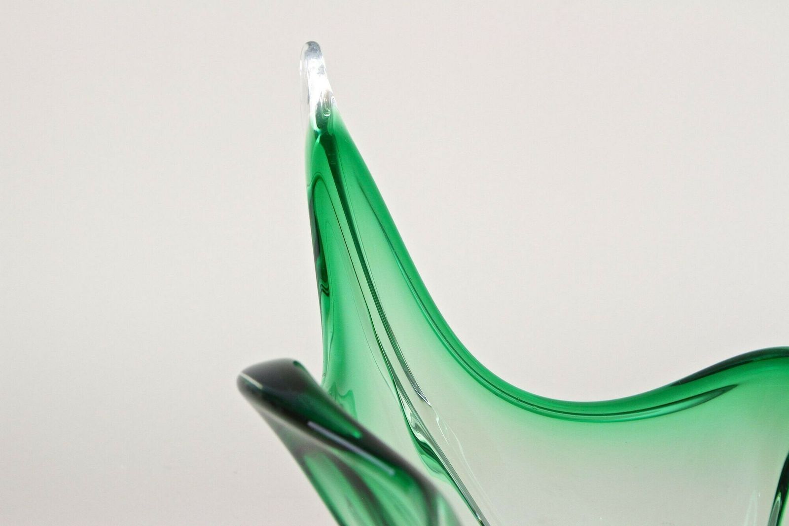 photo vintage Mid Century Modern Murano Glass Bowl, Green/ Clear Tones   Italy Ca. 1960