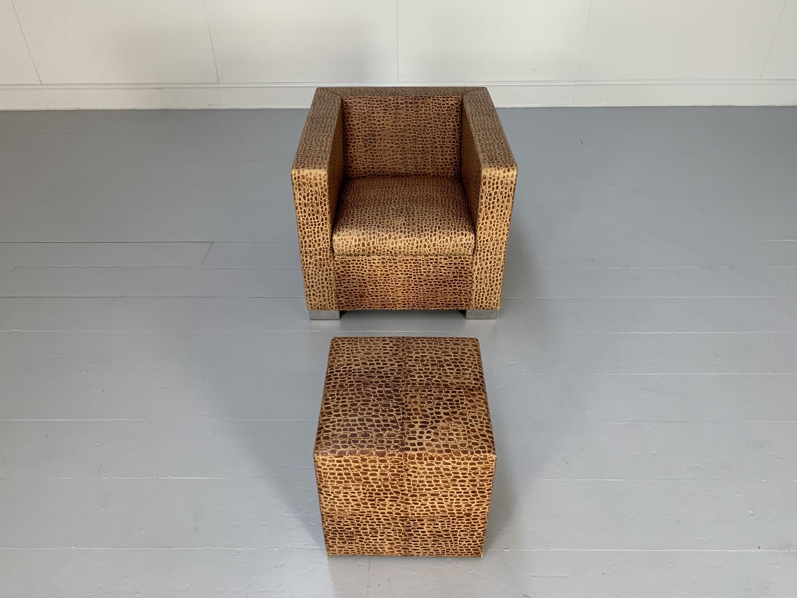 Minotti “Suitcase Line” Armchair & Ottoman – In Crocodile Leather photo Furniture