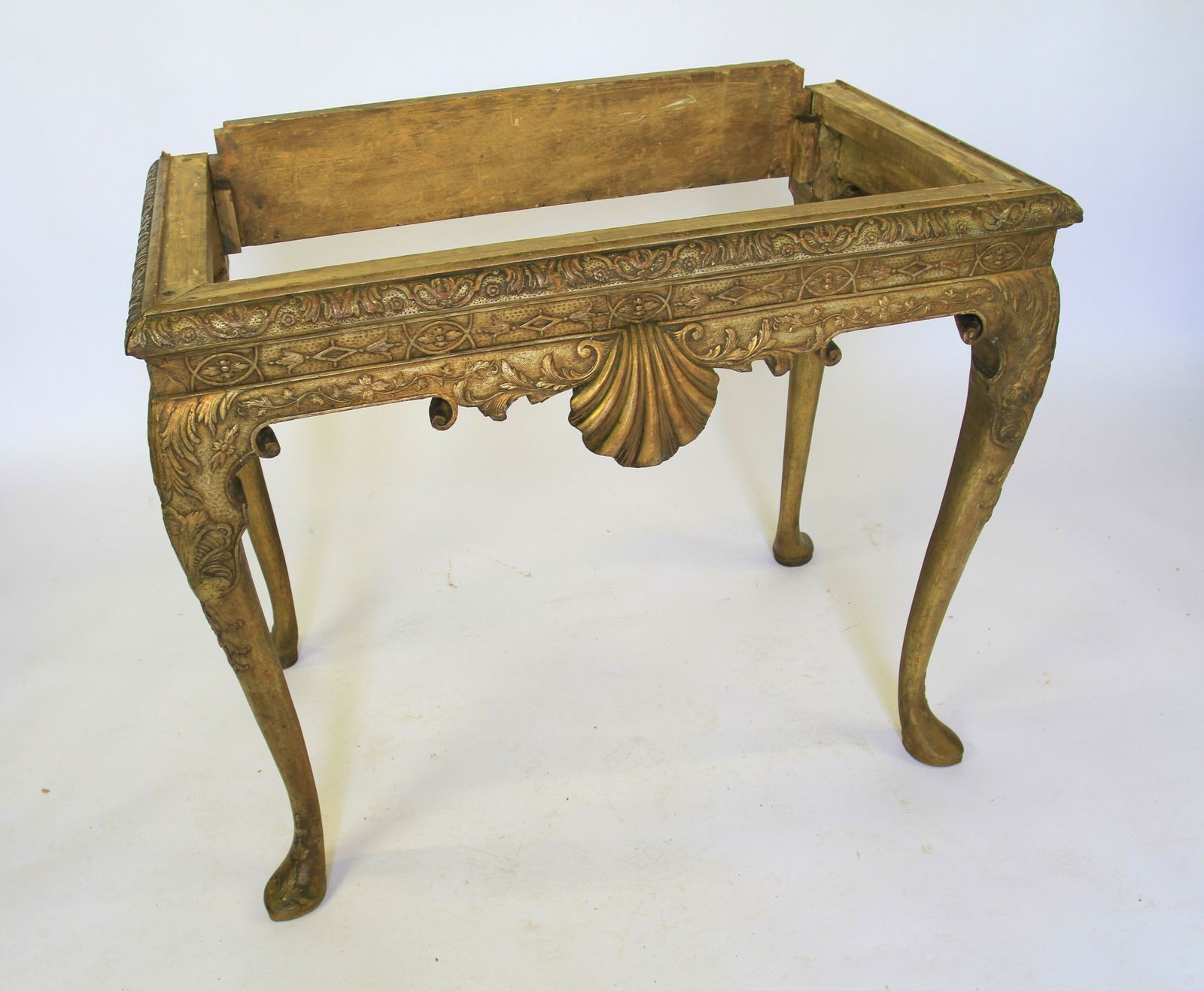 photo vinterior Chinoiserie Decorated Cocktail Cabinet On Stand
