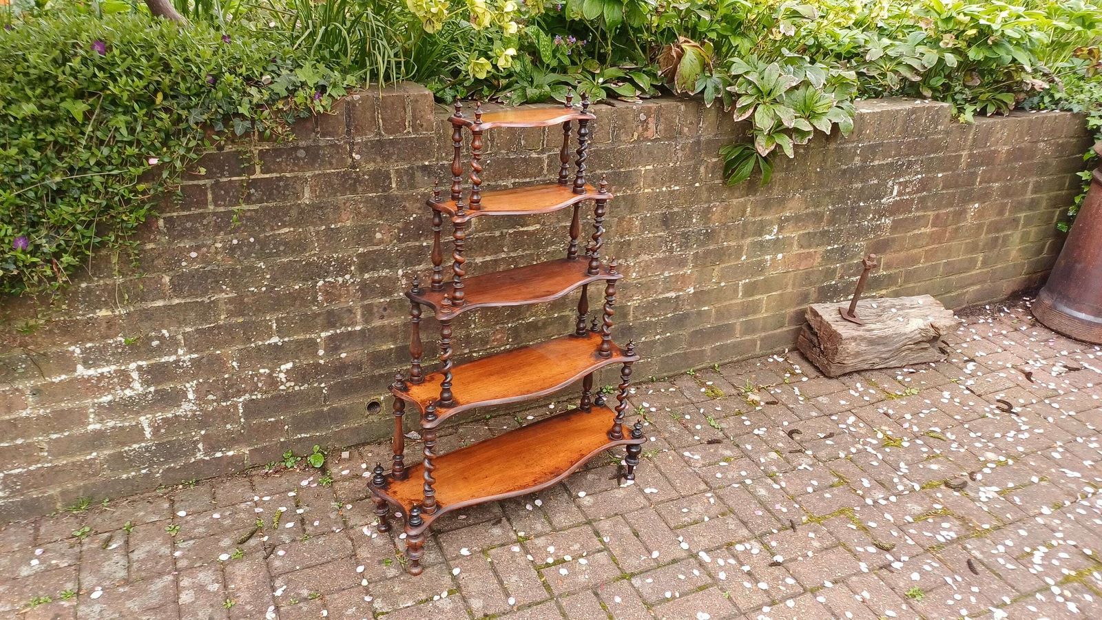 Exquisite Victorian Wot Not Graduated Shelves Turnings And Finials Vgc photo furniture