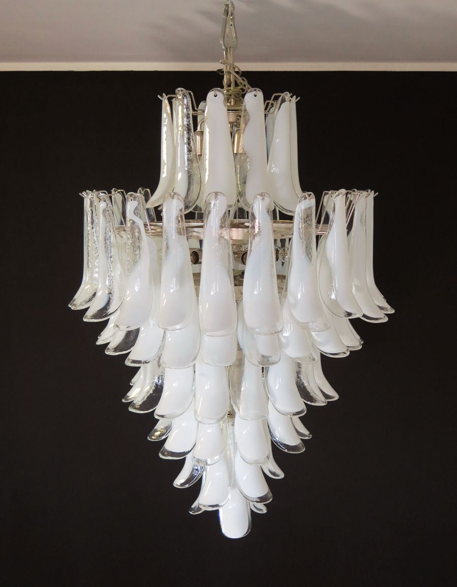 Chandelier Mazzega Murano, Italy   85 Glass Petals