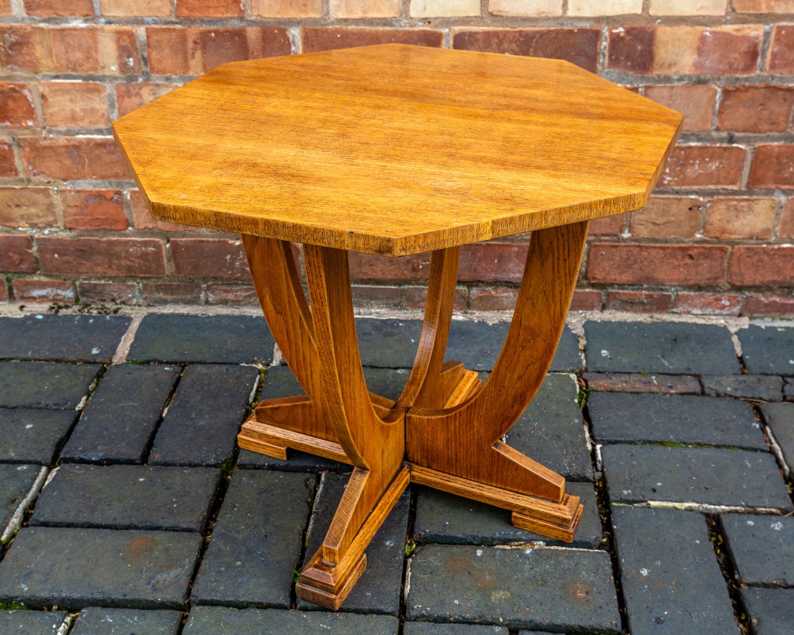 Art Deco Coffee Table Oak Octagonal 1930s R.Ustic Arts And Crafts S.Ide T.Able L.Amp T.Able Cotswold School Tiger Oak Golden Oak V.Intage A.Ntique photo vintage