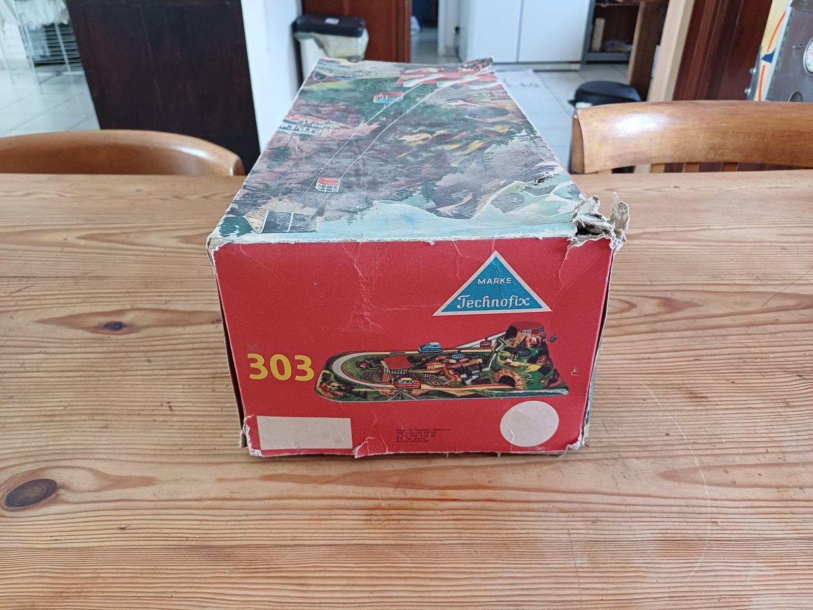 Old Toy From The 50s Jechnofix Tole photo Home Decor