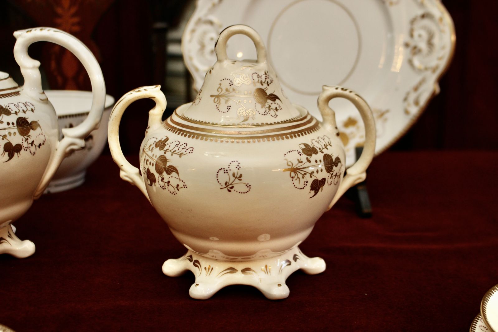 A Delightful C19th 8 Person Tea Set With Pot, Gilded Cream Porcelain photo for sale