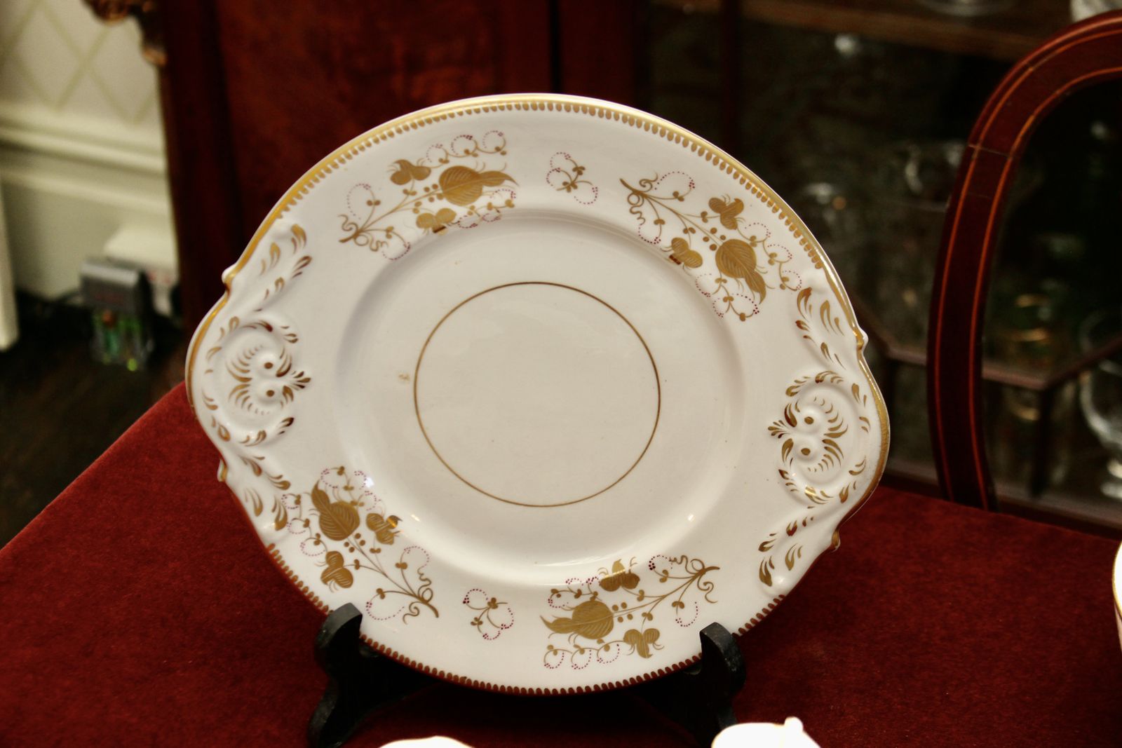 A Delightful C19th 8 Person Tea Set With Pot, Gilded Cream Porcelain photo Home Decor