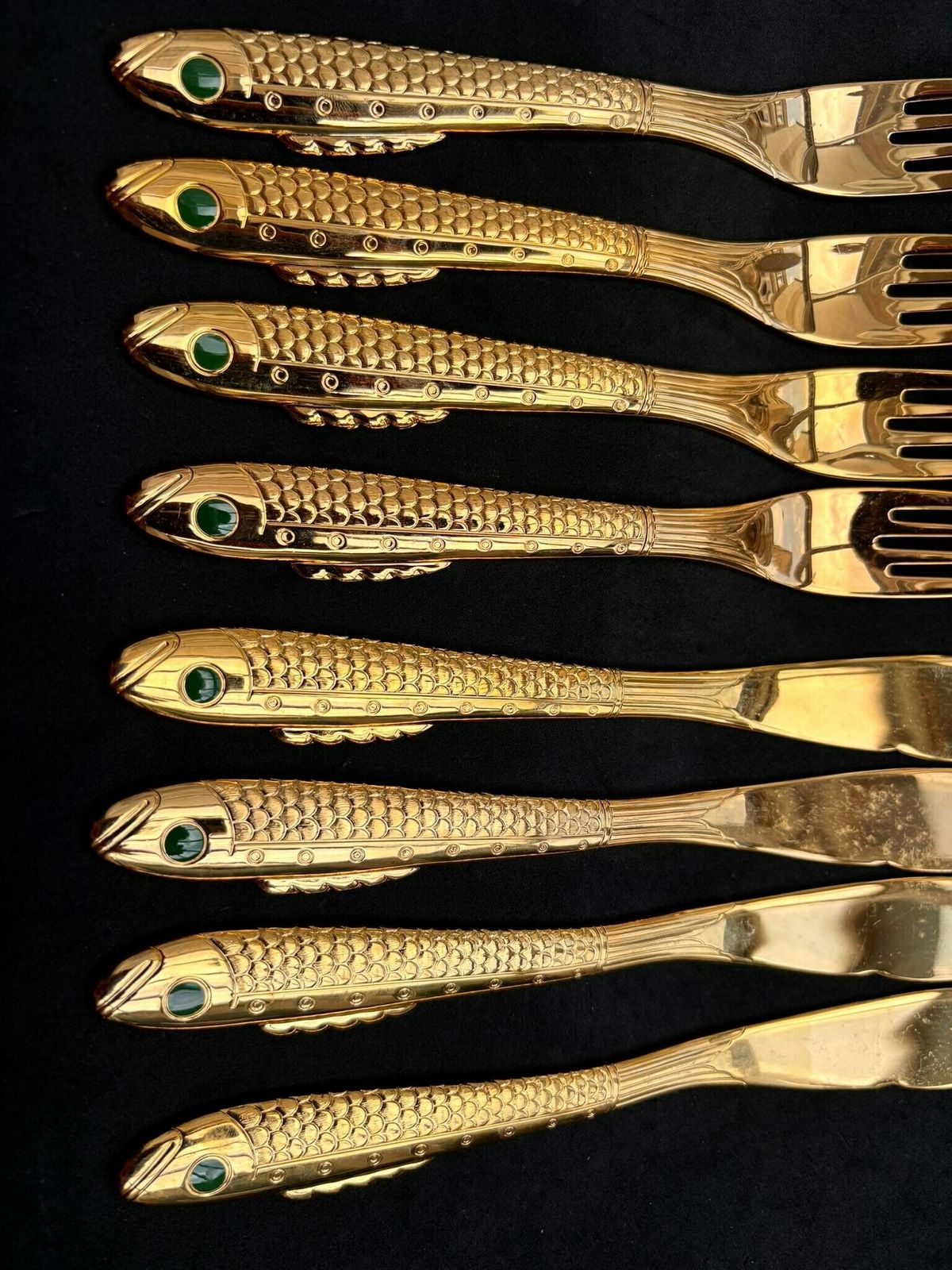 photo for sale Visbestek Gense Sweden Nobel Golden Seafood Cutlery Gunnar Cyrén Luxe Trouwcadeau Goud Decor Vintage Jaren 90 Discontinuated Scandinavian