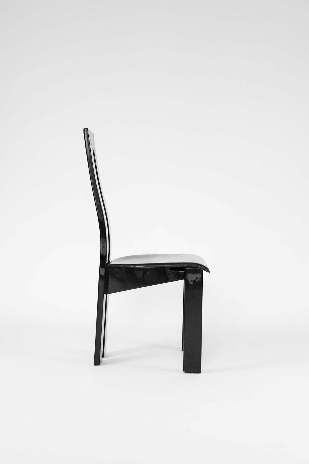 Set Of 4 Postmodernist Chairs By Pietro Constantini 1980's Italy photo Furniture